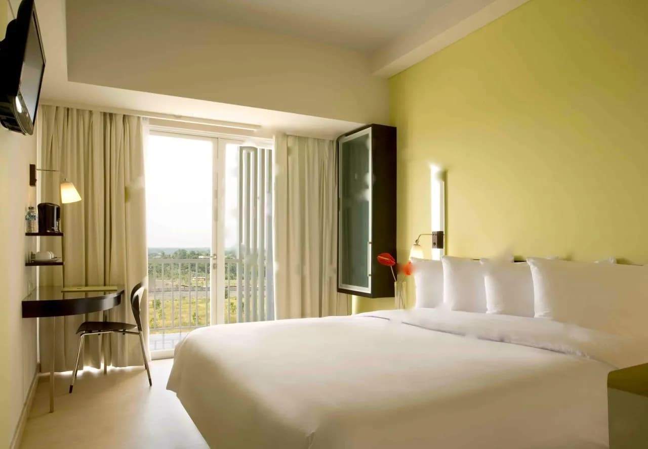Hotel Santika 2