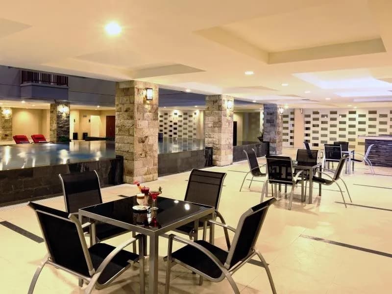 Lombok Plaza & Convention 5