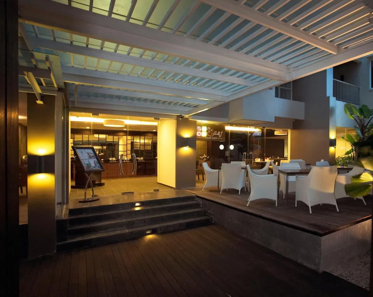 Golden Tulip Balikpapan Hotel And Suites 3