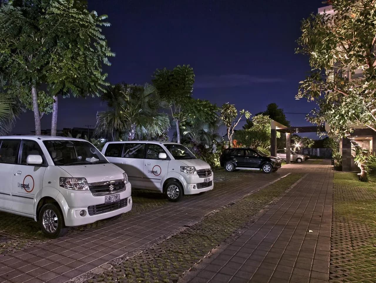 Bloo Bali Hotel 4