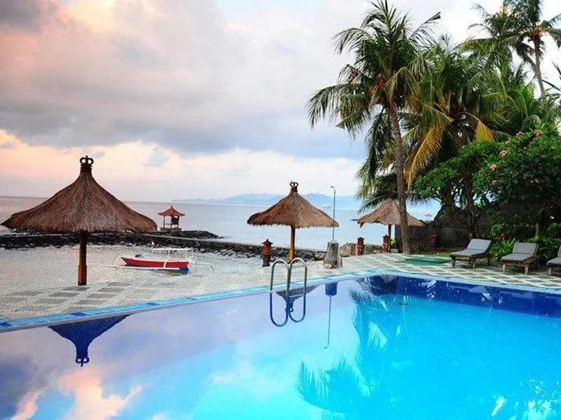 The Rishi Candidasa Beach Hotel 4
