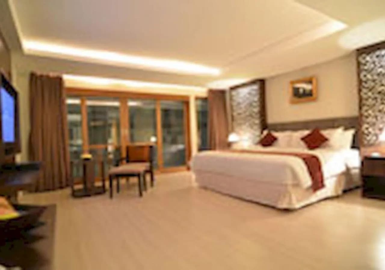 Villa Kayu Raja 2