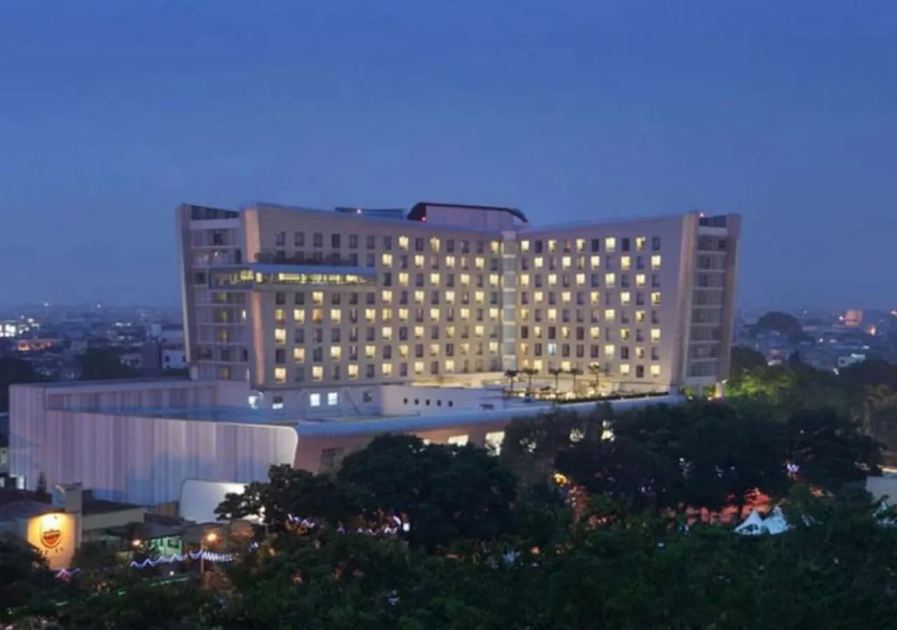 Santika Premiere Dyandra Hotel & Convention Medan