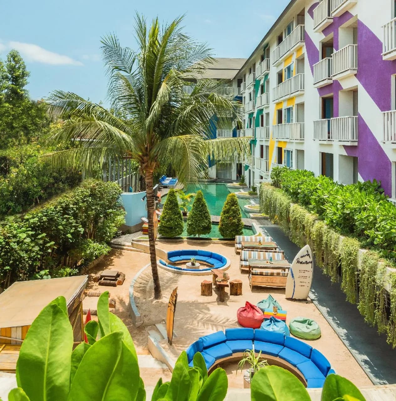 Bliss Surfer Hotel 5