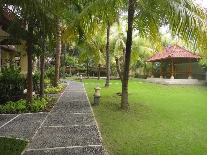 Arya Amed Beach Resort 3