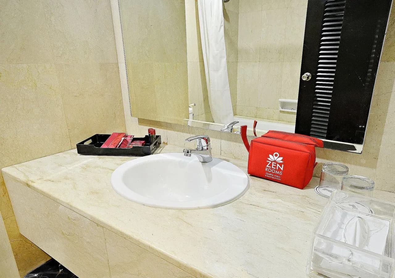 Grand Asia Hotel 5