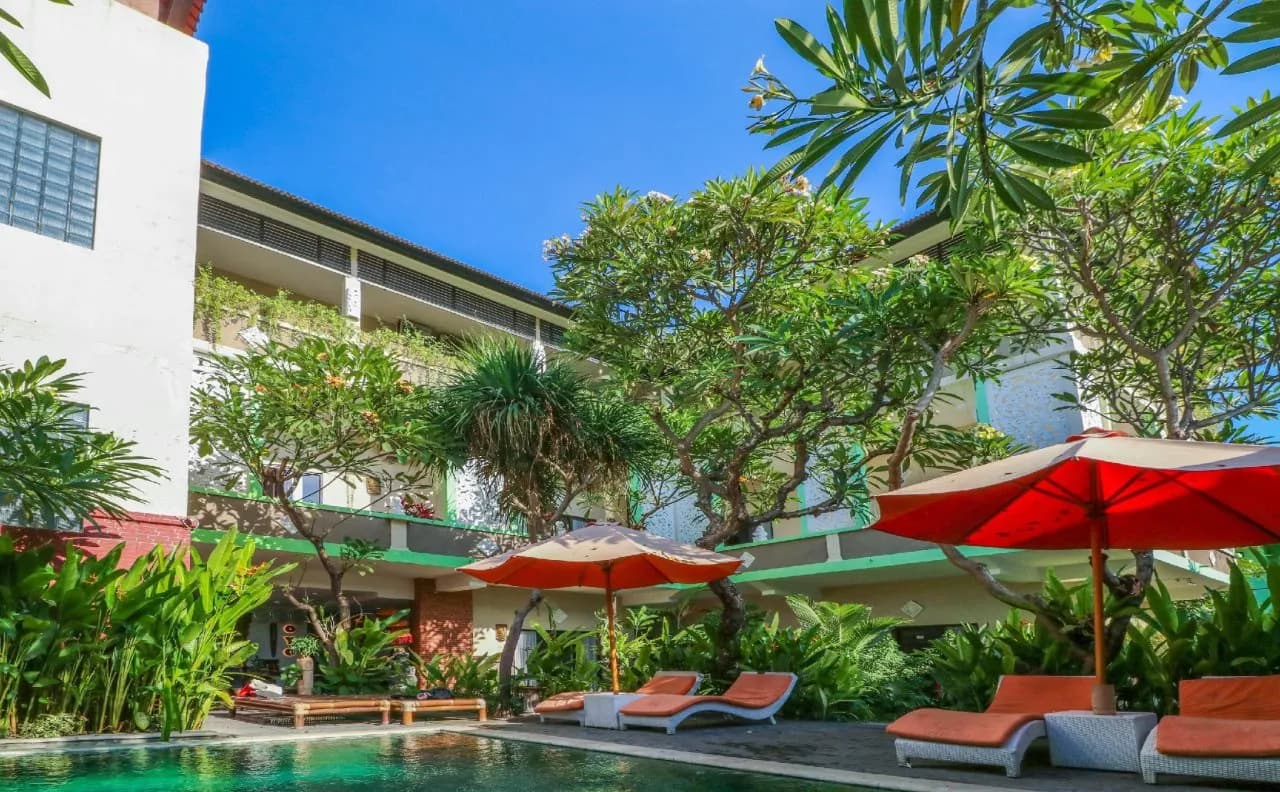 Oyo 1666 Grand Pudjawan Hotel