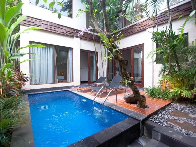 The Dipan Resort Petitenget 4