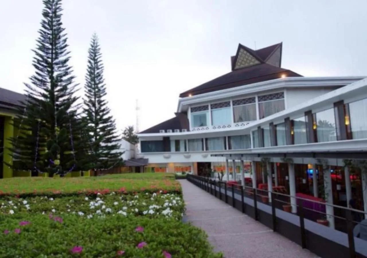 Mikie Holiday Resort