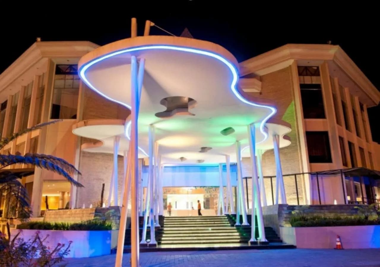 Mikie Holiday Resort 4