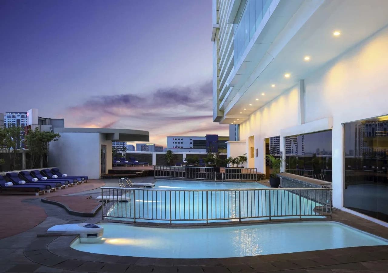 Novotel Jakarta Gajah Mada 5