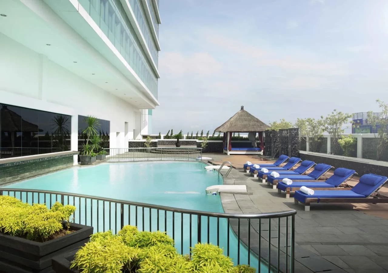 Novotel Jakarta Gajah Mada 4