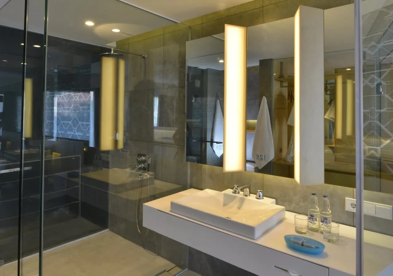 IZE Seminyak 5