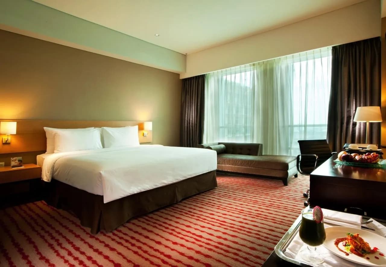 JS Luwansa Hotel & Convention Center 2