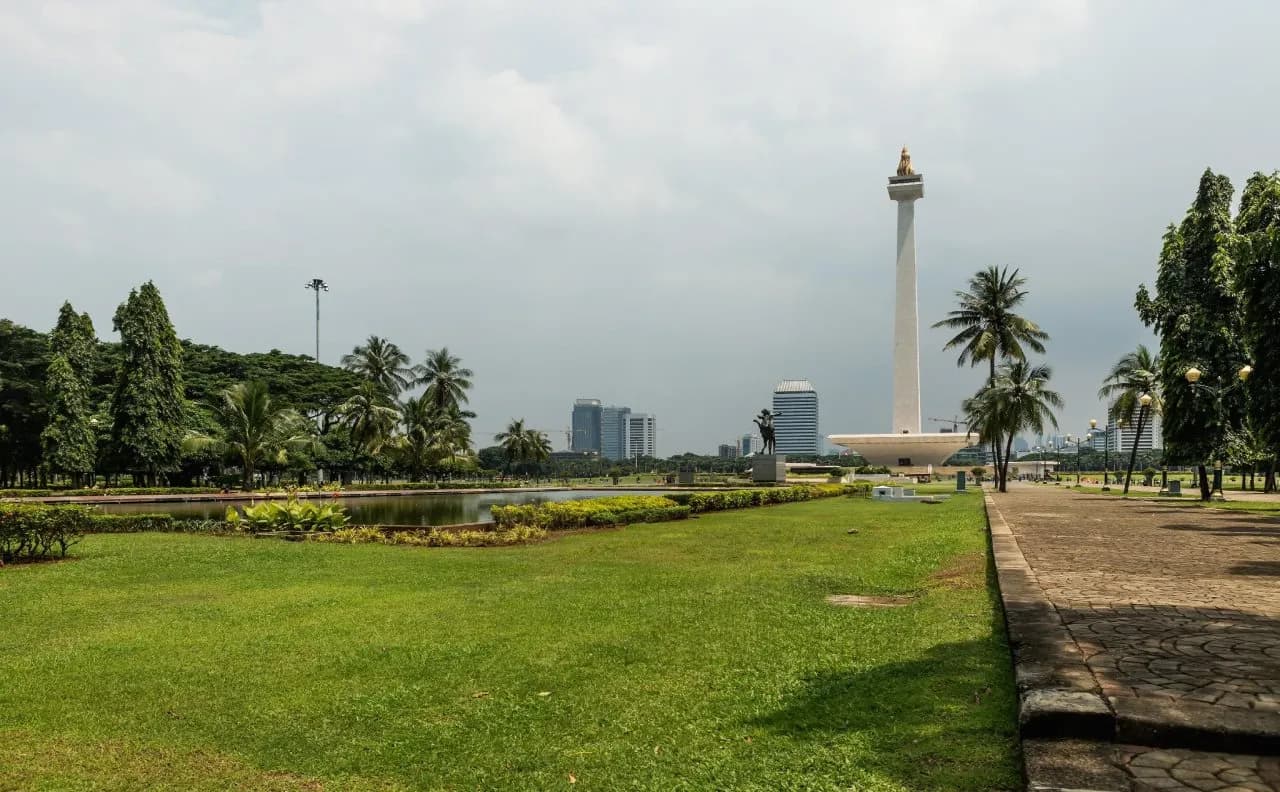 Marcopolo Jakarta 5