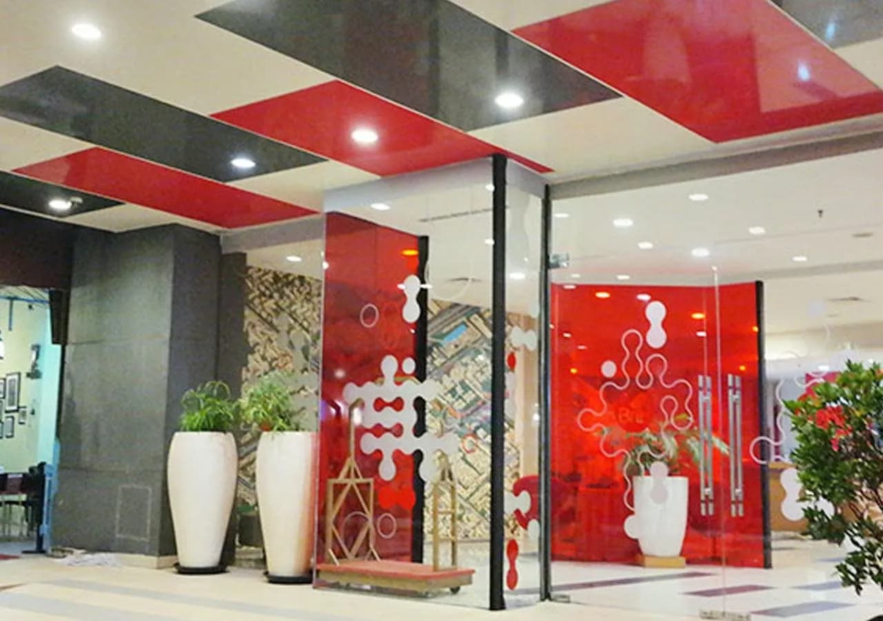 1O1 URBAN Jakarta Kelapa Gading 5