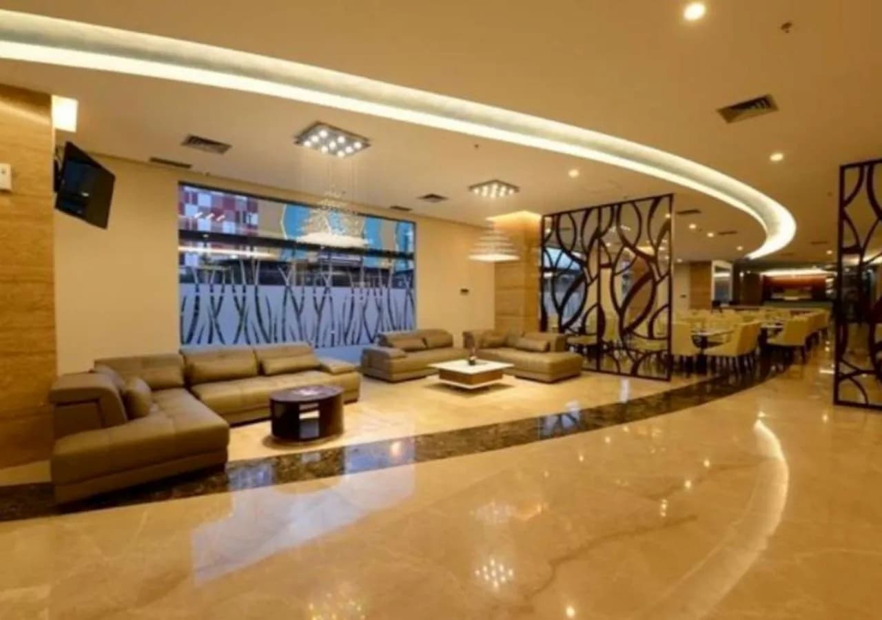 The Falatehan Hotel