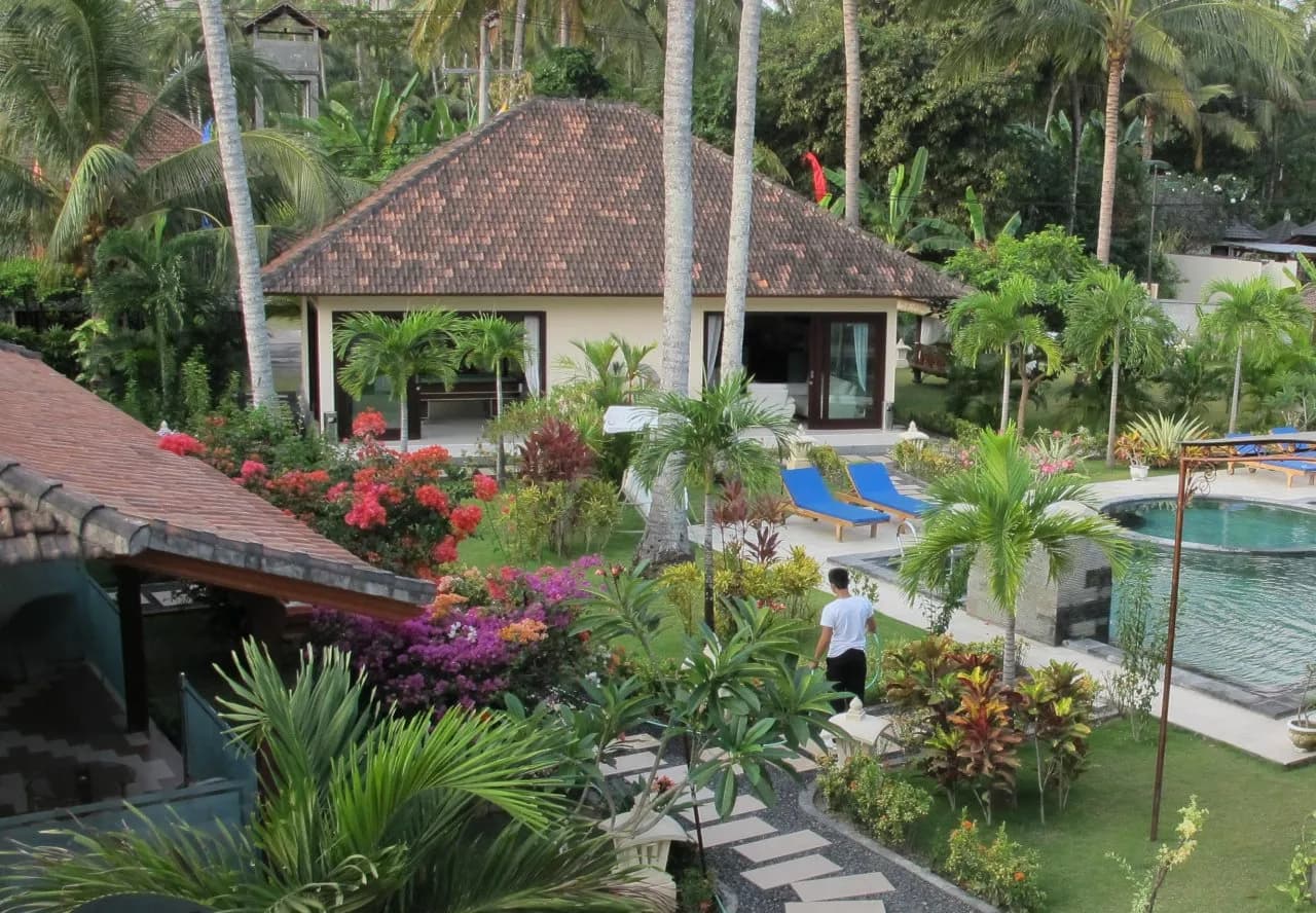 Rossa Garden Hotel 3