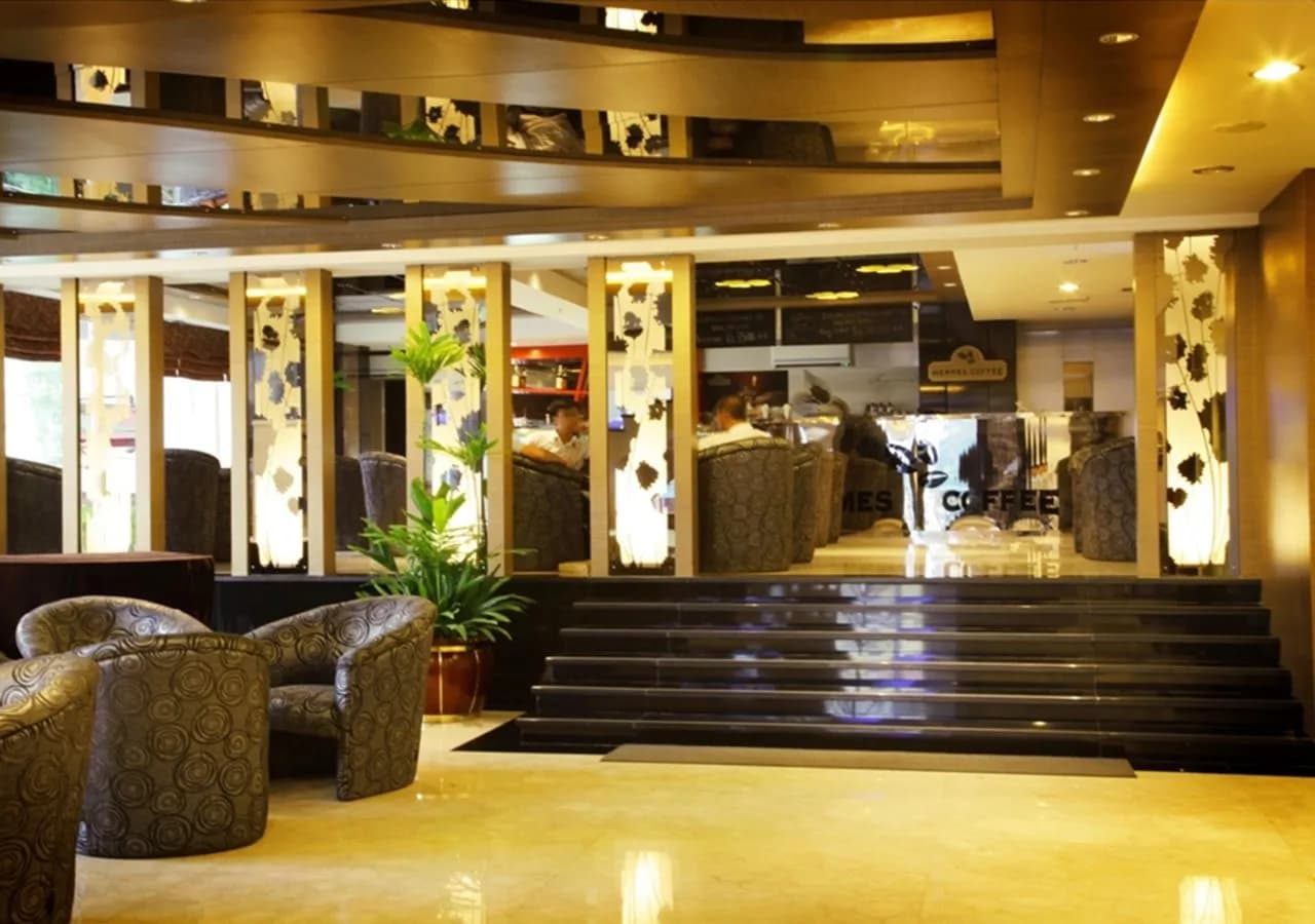Hermes Palace Medan 4