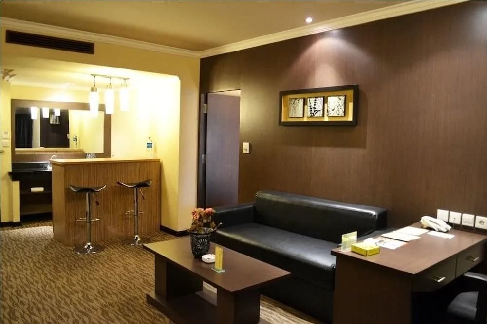 Le Polonia Hotel & Convention Medan