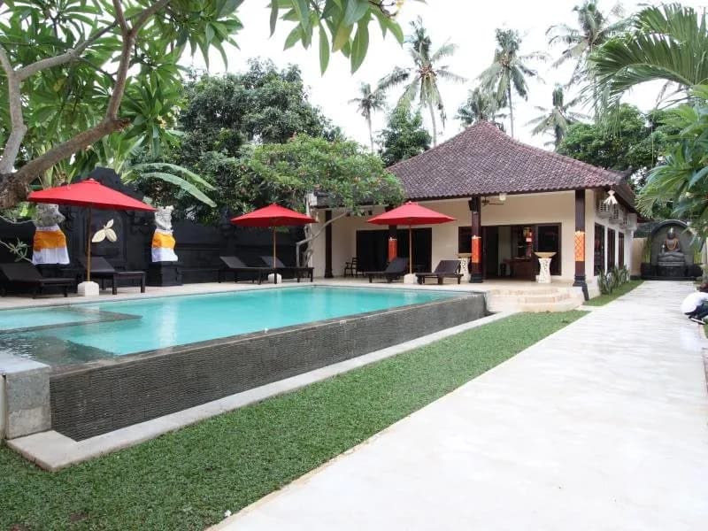 Melamun Hotel