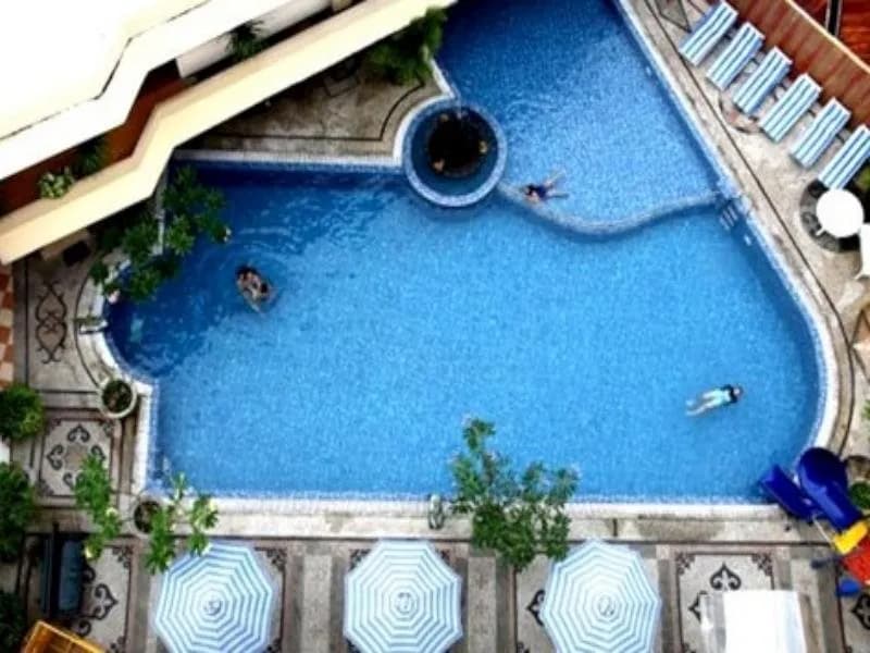 Grand Tiga Mustika 5