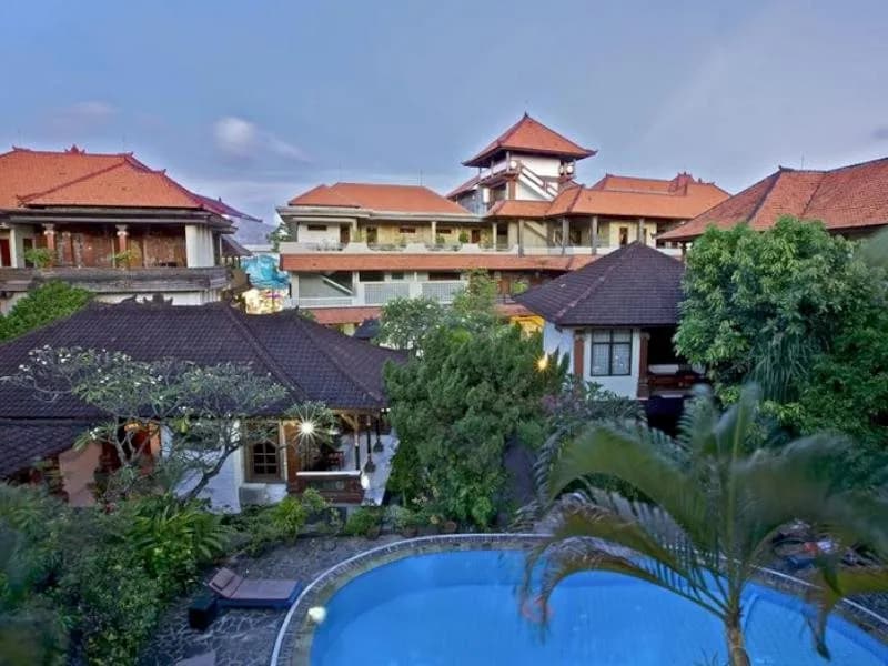 Simpang Inn