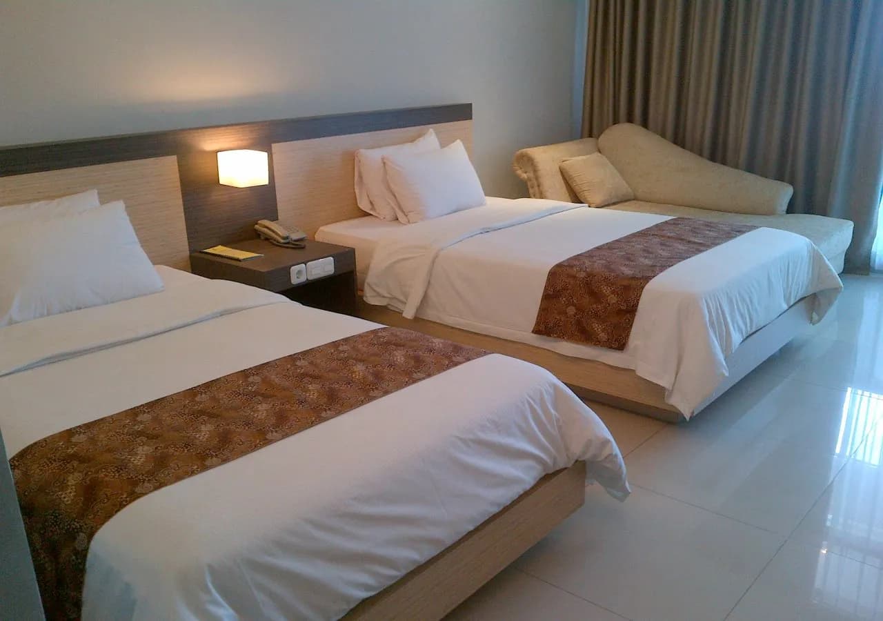 Grand Inna Samudra Beach 2
