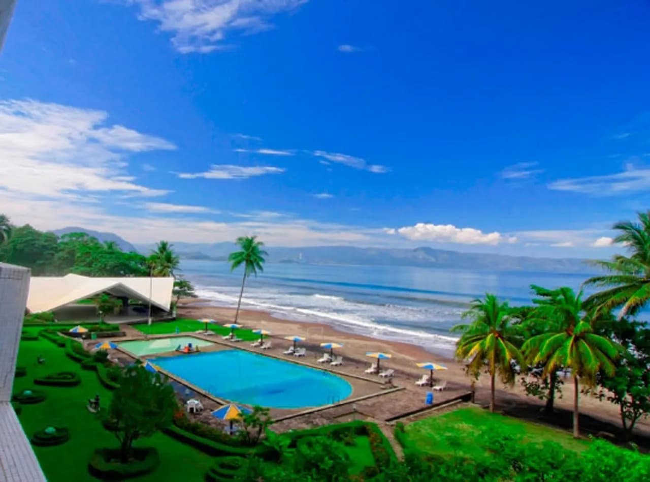 Grand Inna Samudra Beach