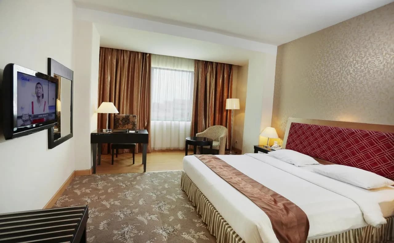 Rocky Plaza Hotel Padang 2