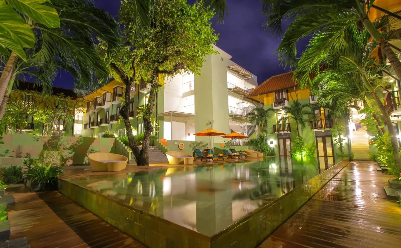 HARRIS Hotel Kuta Tuban Bali 3