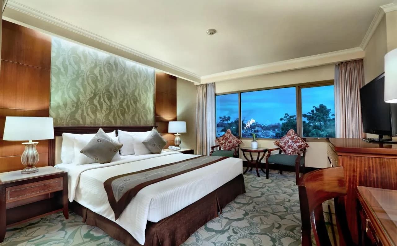 Aston Tropicana Hotel 2