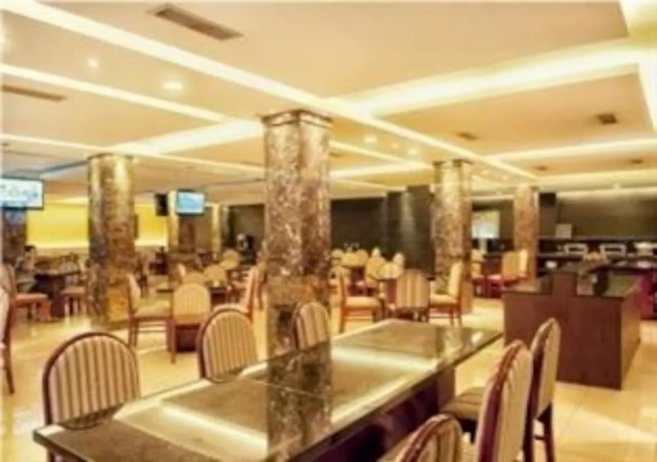 Grand Sakura Hotel, Medan 4
