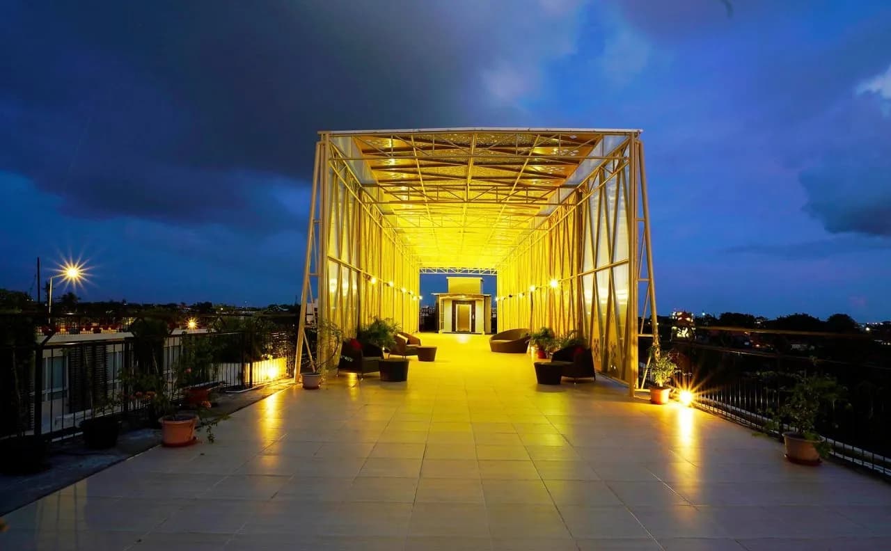 Ananta Legian Hotel 5