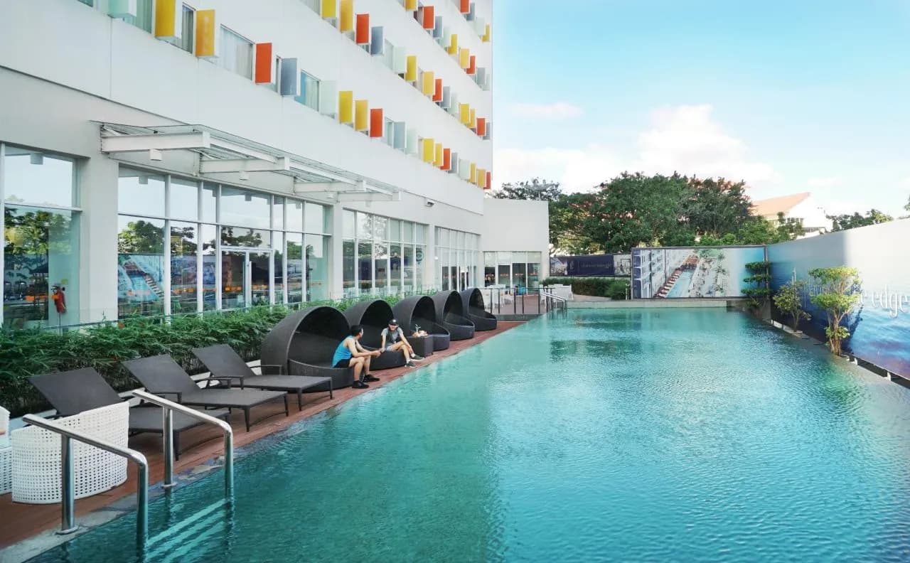 Harris Hotel Batam Center 4