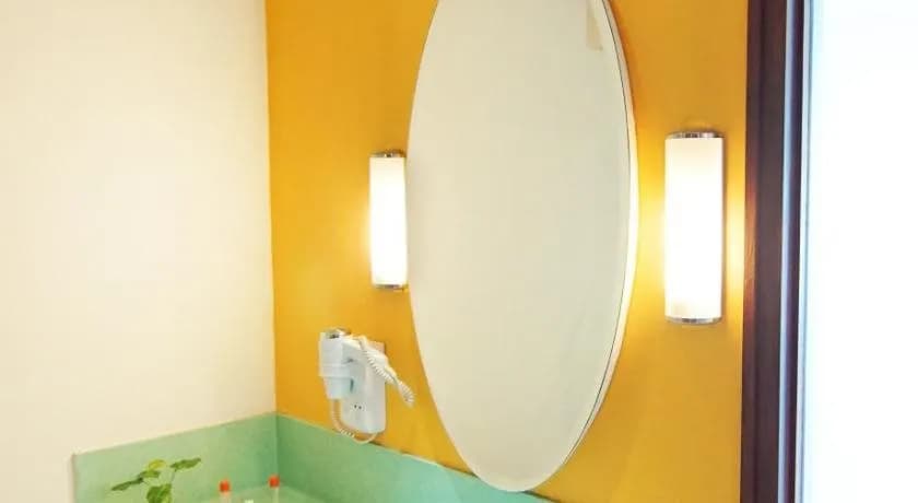 Harris Hotel Batam Center 2