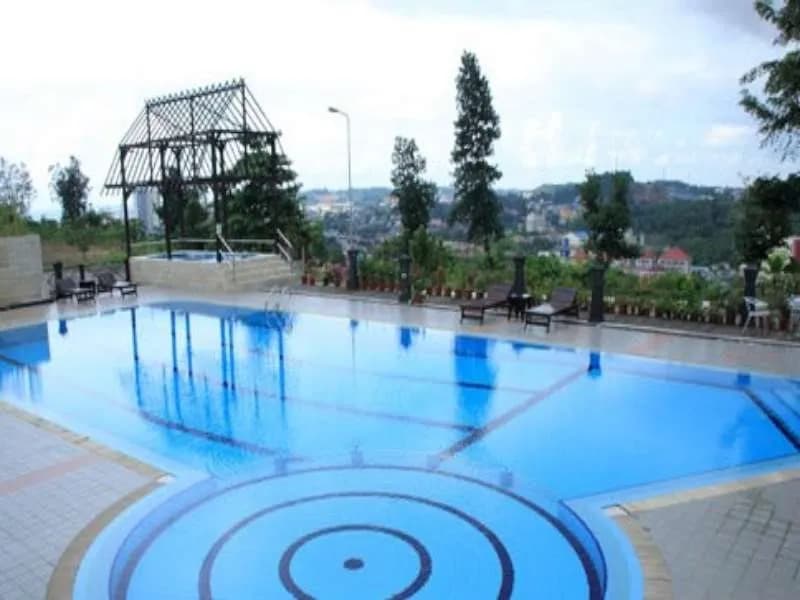 Crown Vista 5