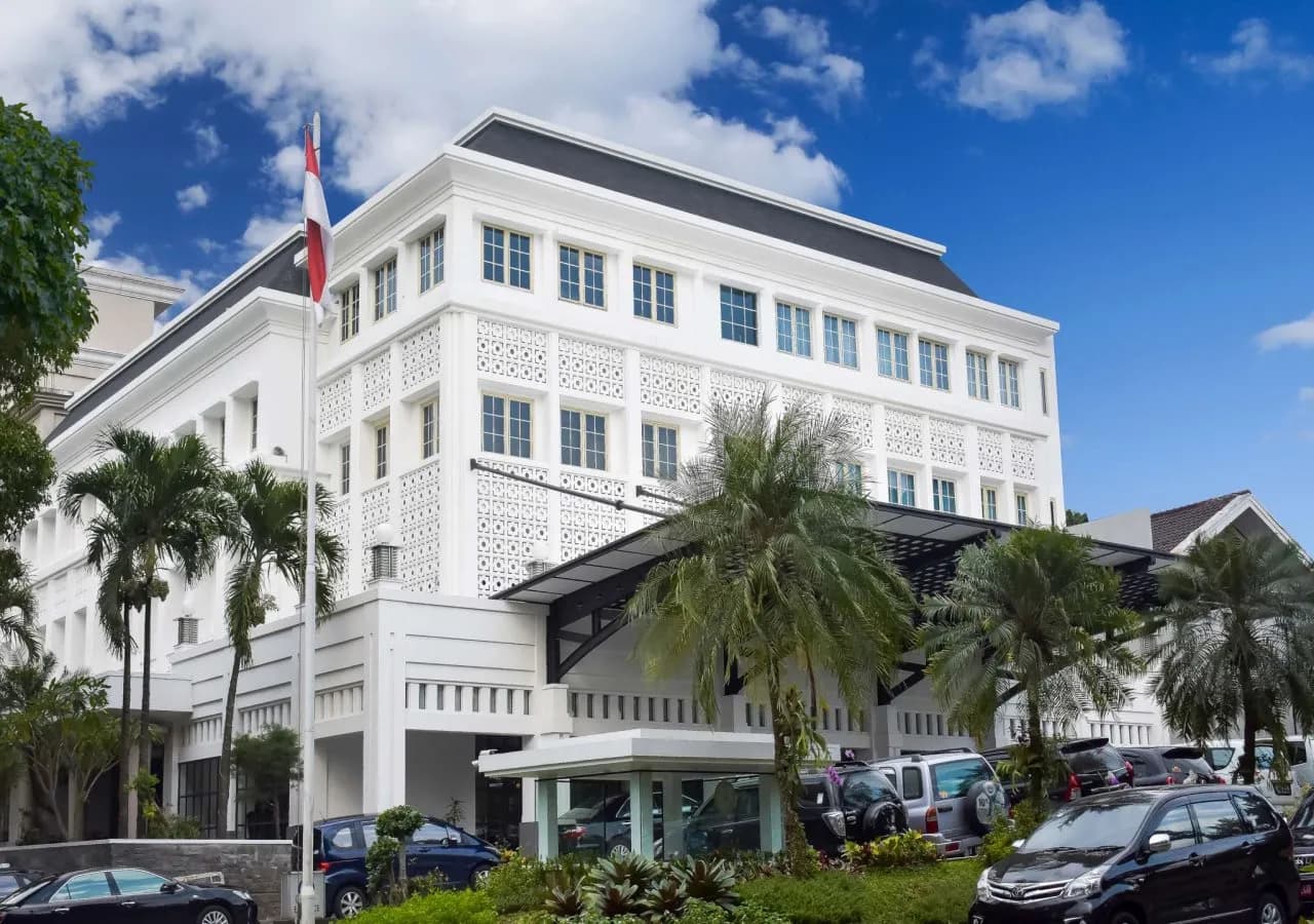 Mirah Hotel