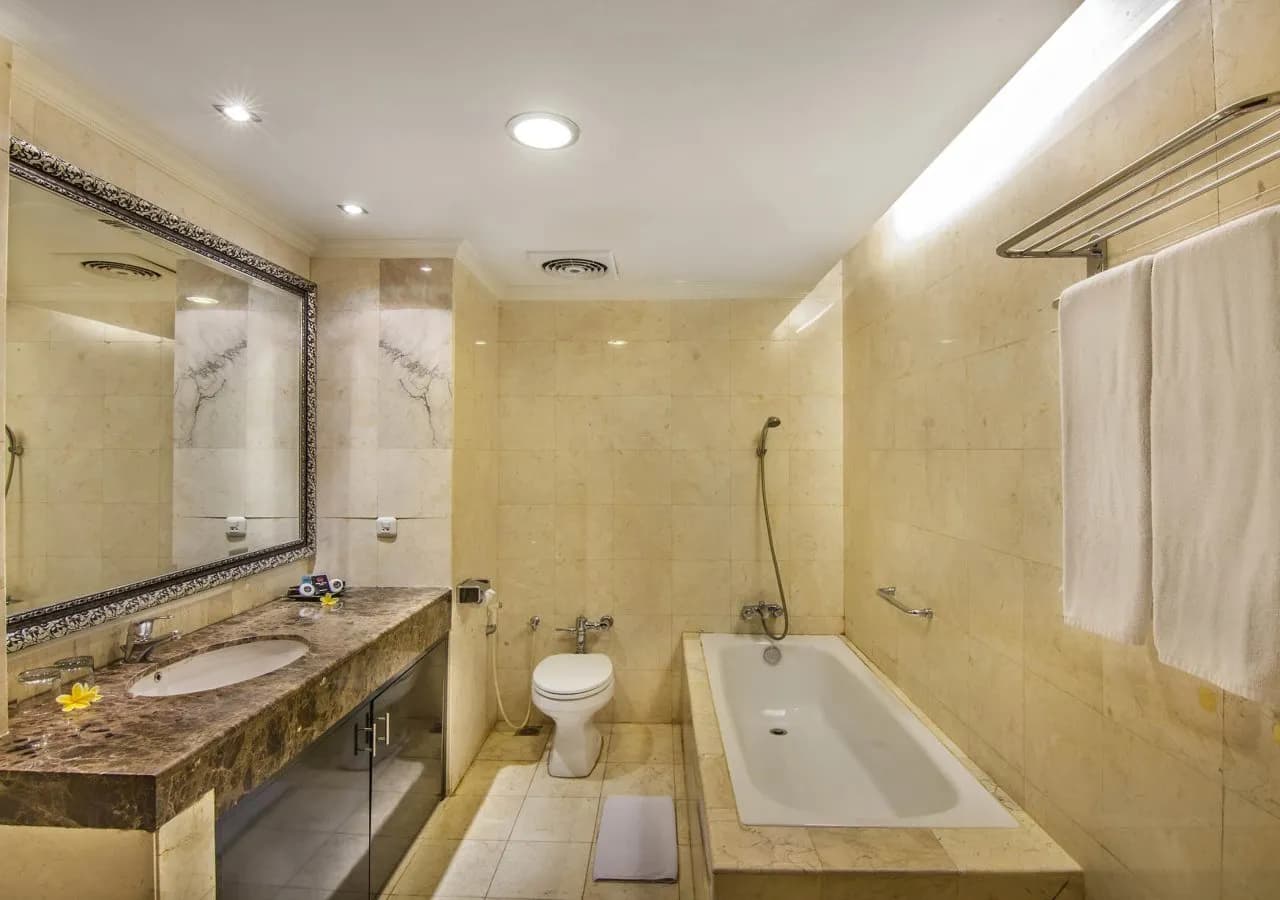 Mirah Hotel 5