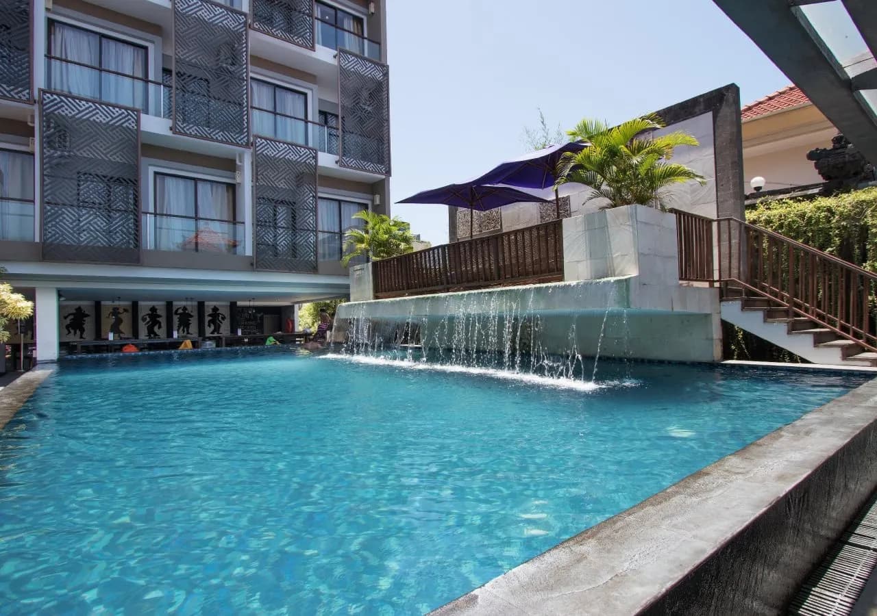 Horison Seminyak 4