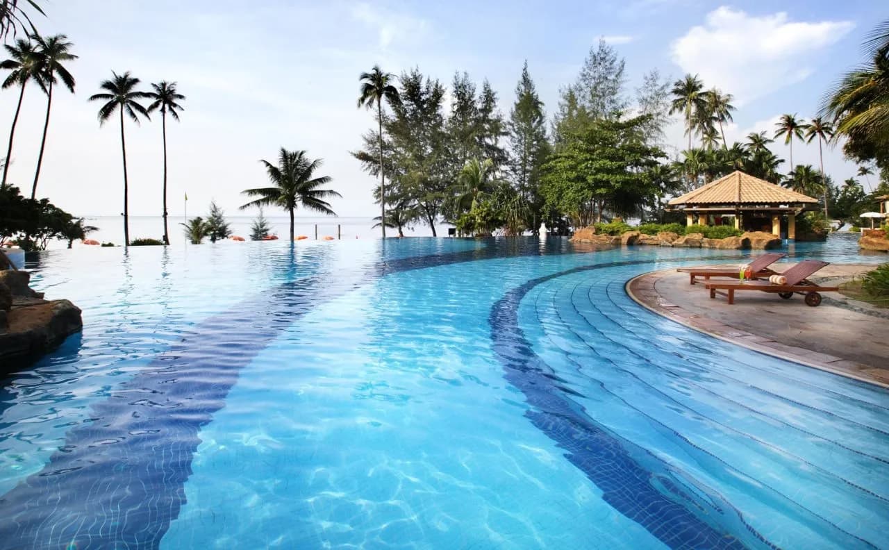 Nirwana Resort Hotel 5