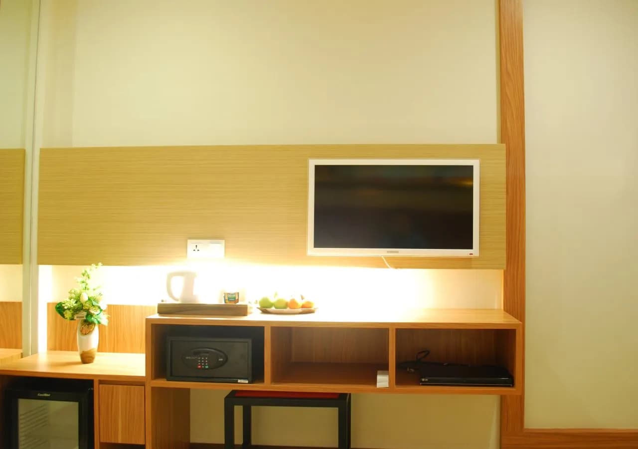 Alron Hotel 2
