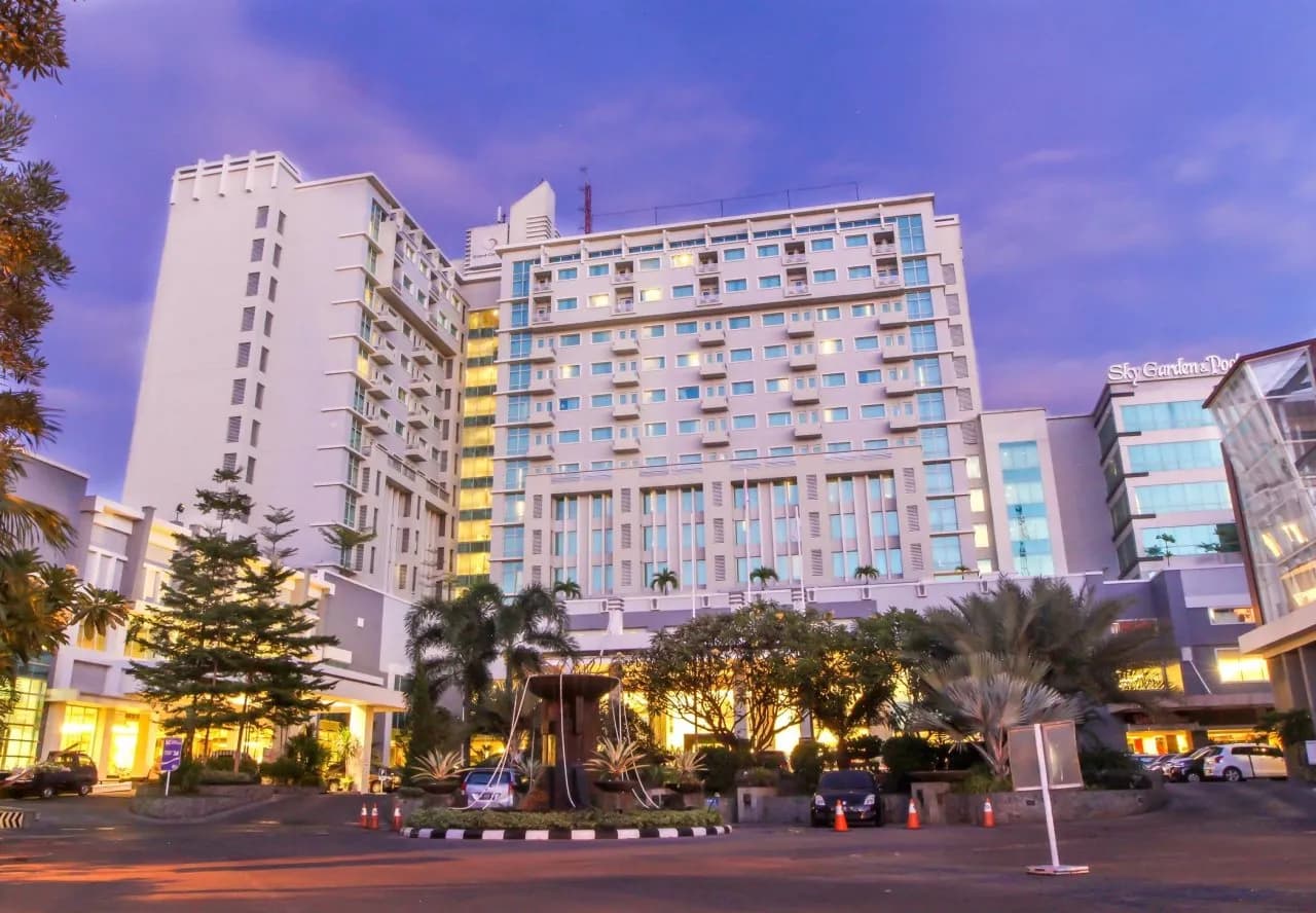 Claro Makassar 5