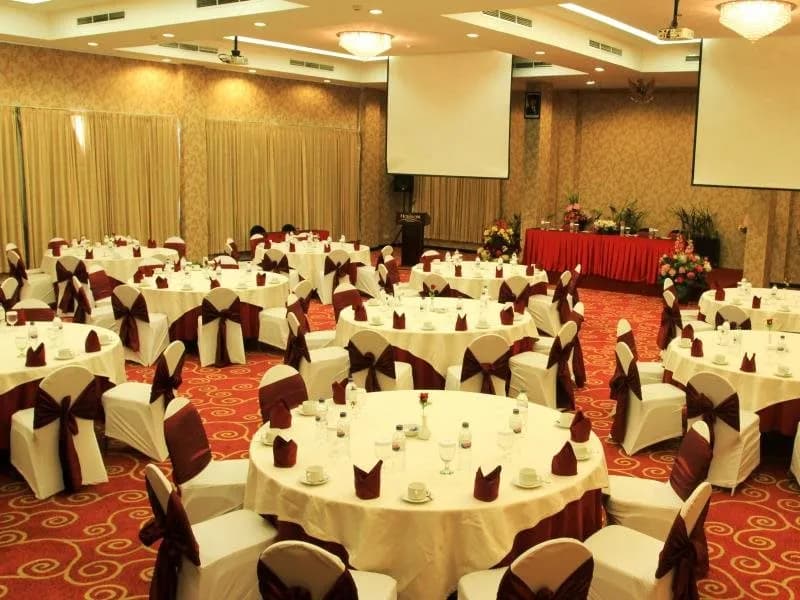 Horison Kendari 3