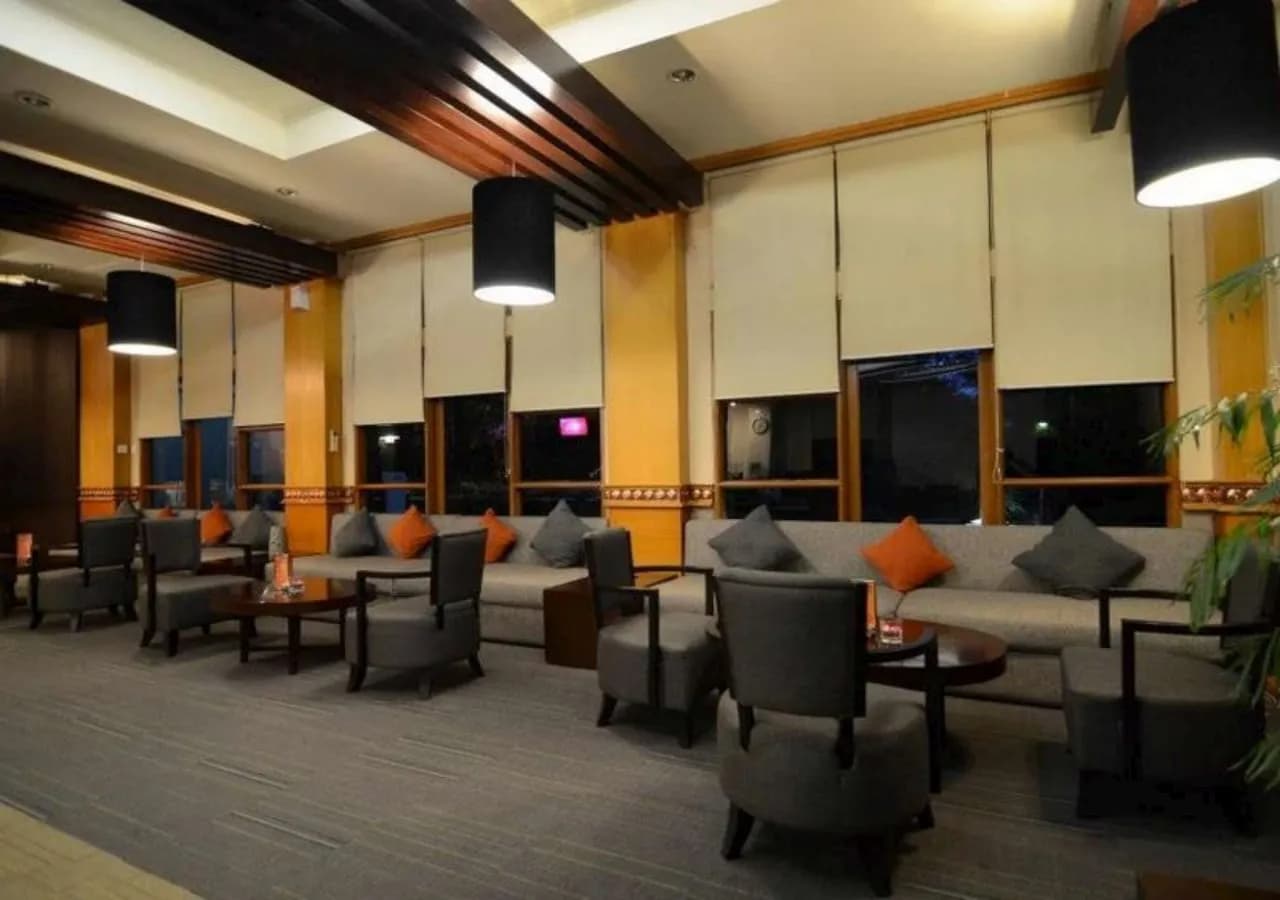The Royale Krakatau Hotel 5