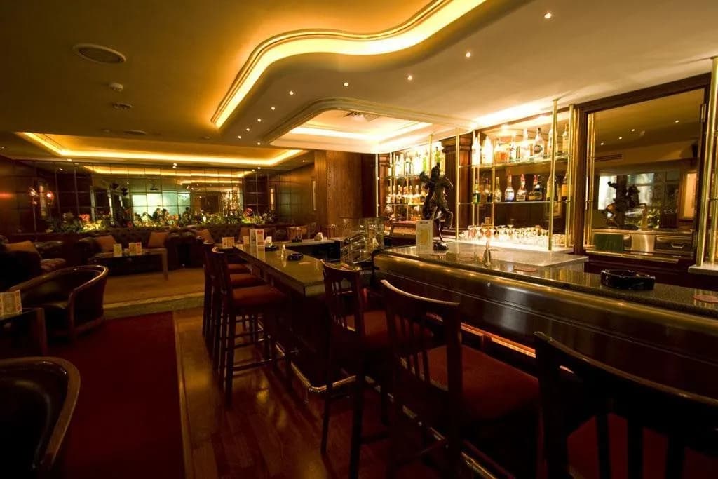 Amman International Hotel 5