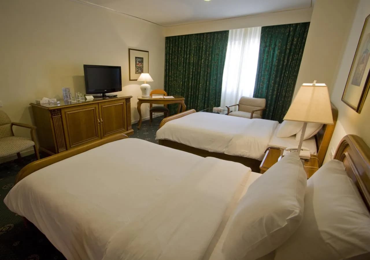 Amman International Hotel 3