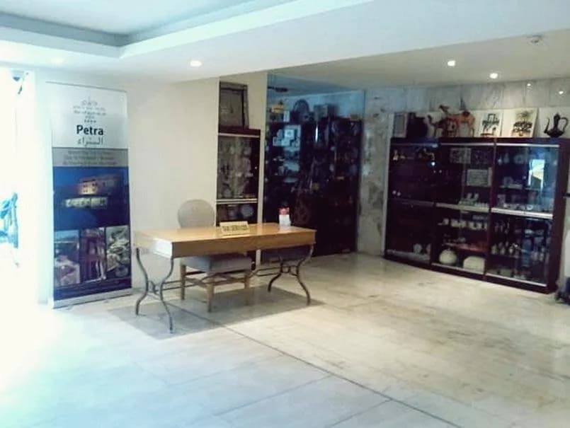 Liwan Hotel Amman 4