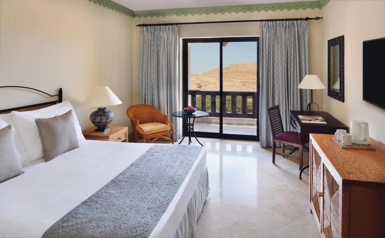Mövenpick Resort & Spa Dead Sea 2