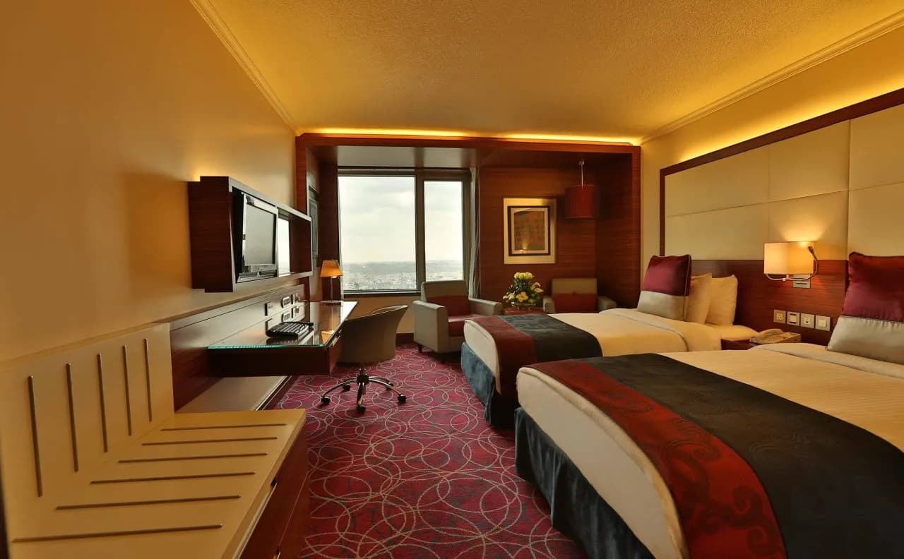 Crowne Plaza Amman 2